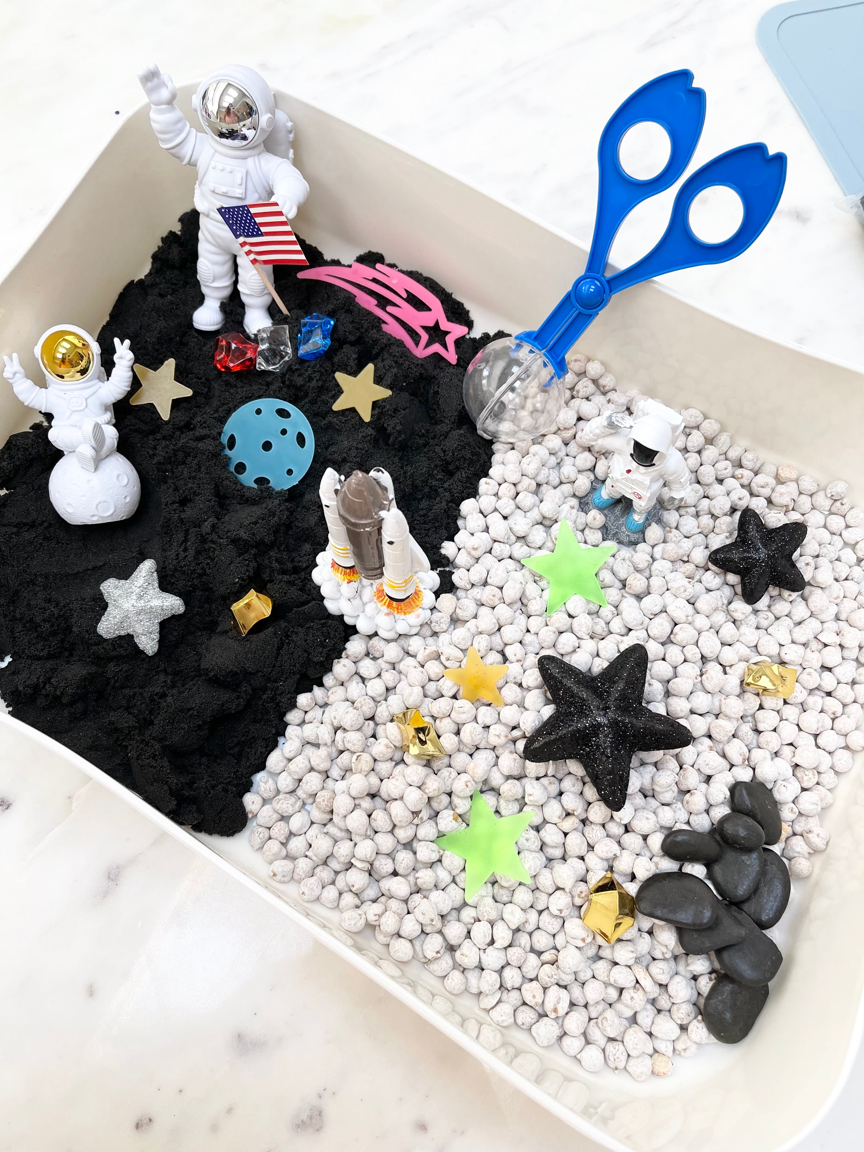 Space Astronaut's Sensory Bin